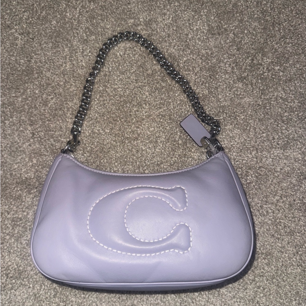 Coach Lilac Shoulder Bag with Chain Strap
